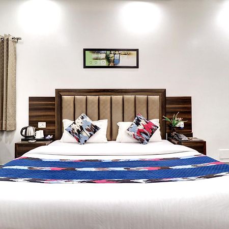 Hotel Emporio Dx - New Delhi Railway Station - Paharganj Exterior photo
