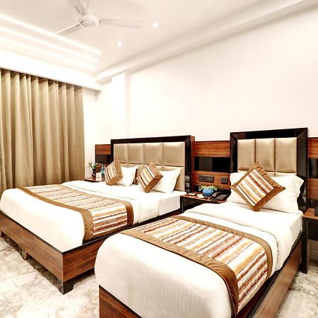 Hotel Emporio Dx - New Delhi Railway Station - Paharganj Exterior photo