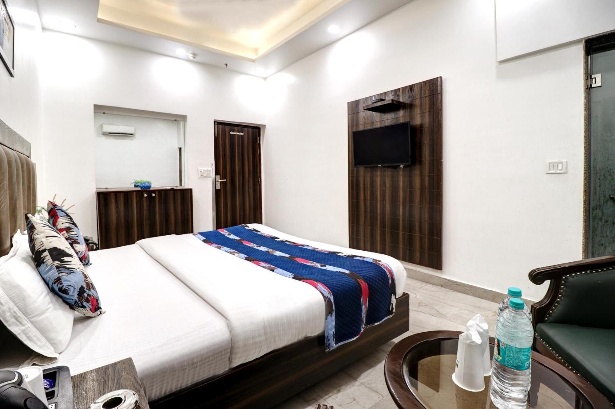 Hotel Emporio Dx - New Delhi Railway Station - Paharganj Exterior photo