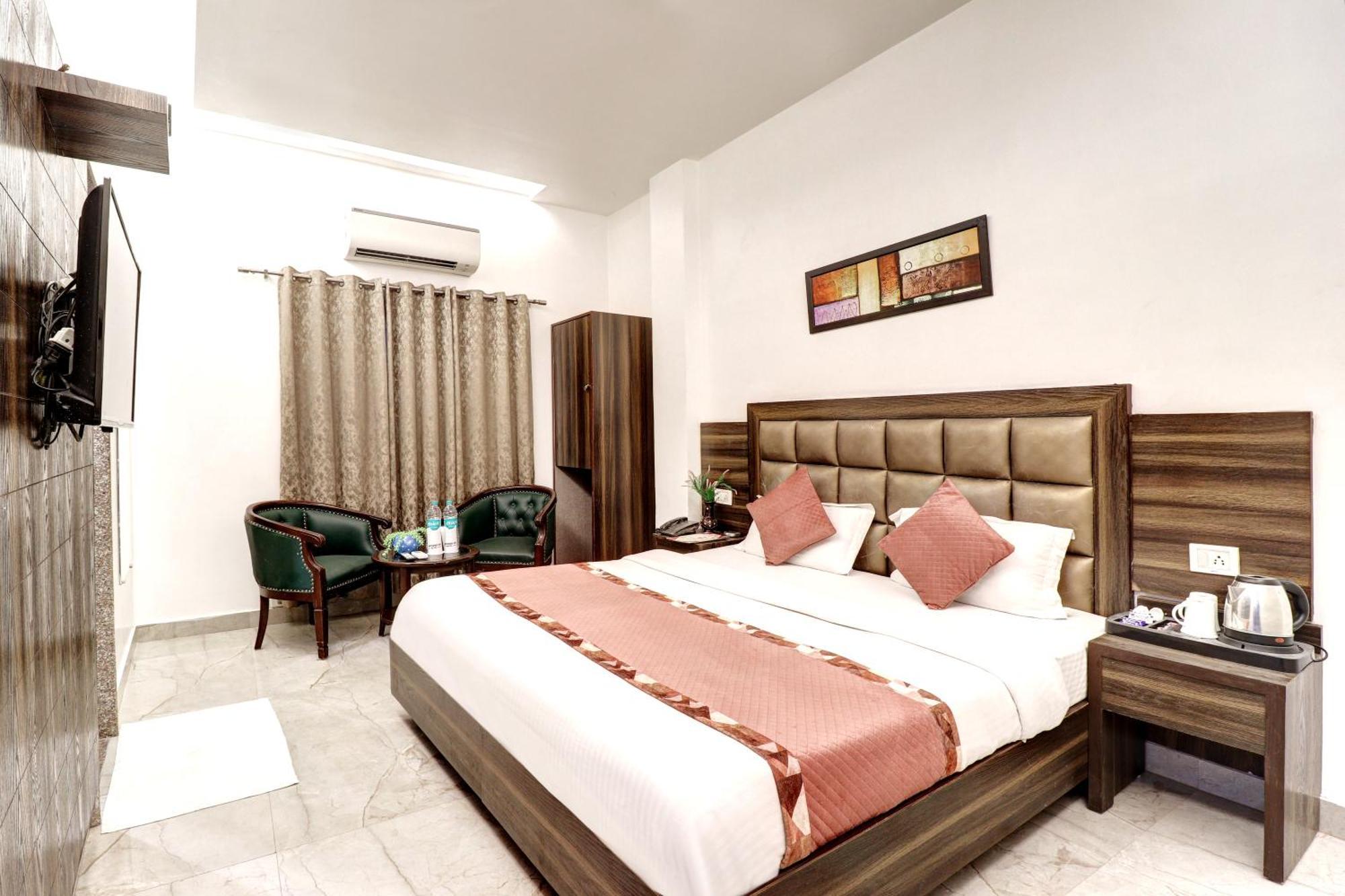 Hotel Emporio Dx - New Delhi Railway Station - Paharganj Exterior photo