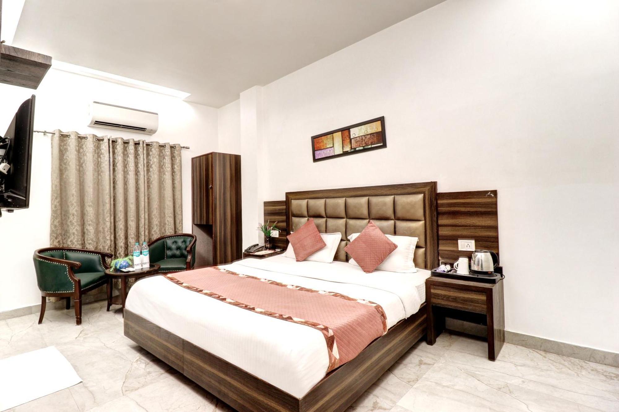 Hotel Emporio Dx - New Delhi Railway Station - Paharganj Exterior photo