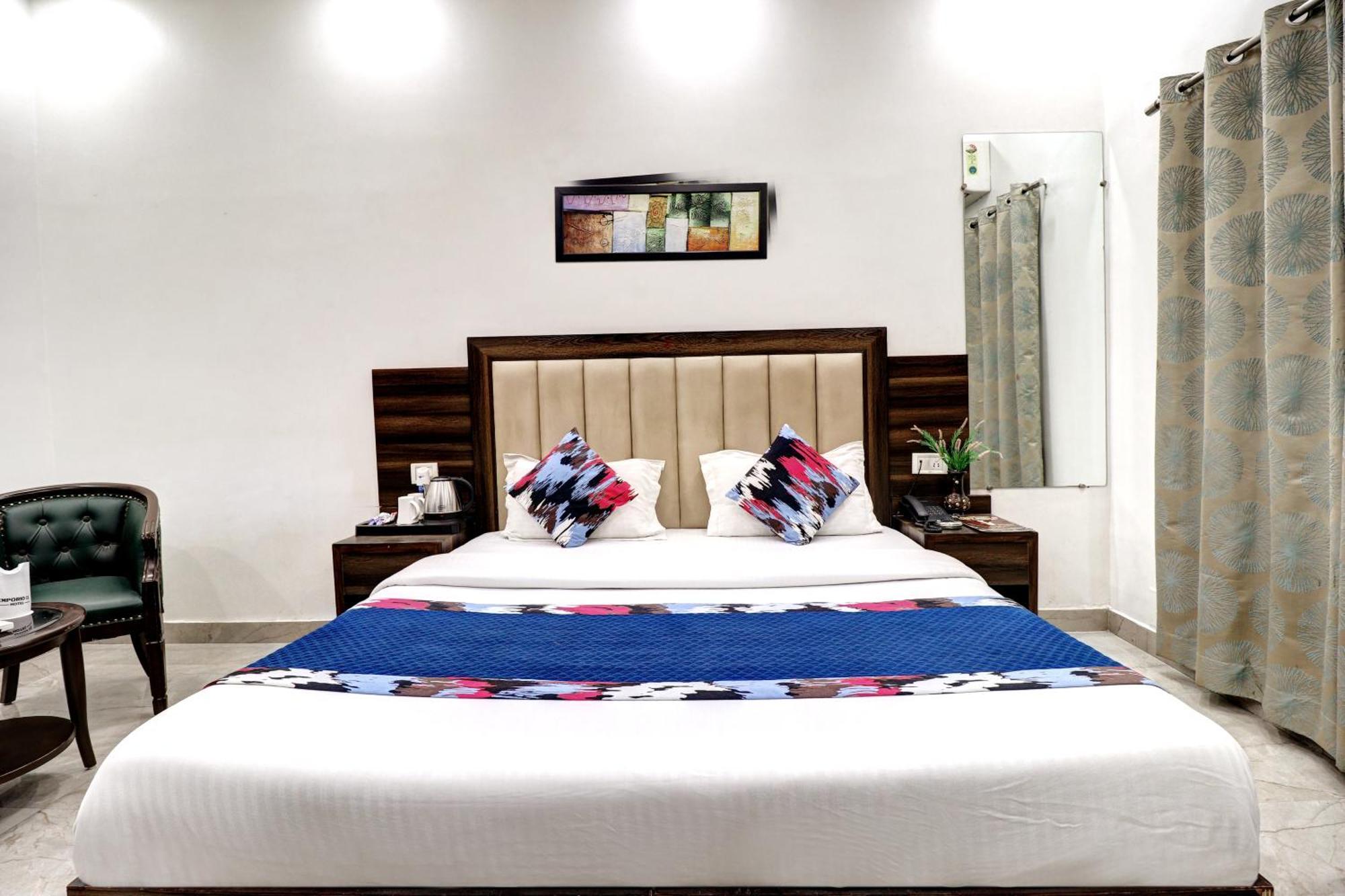 Hotel Emporio Dx - New Delhi Railway Station - Paharganj Exterior photo