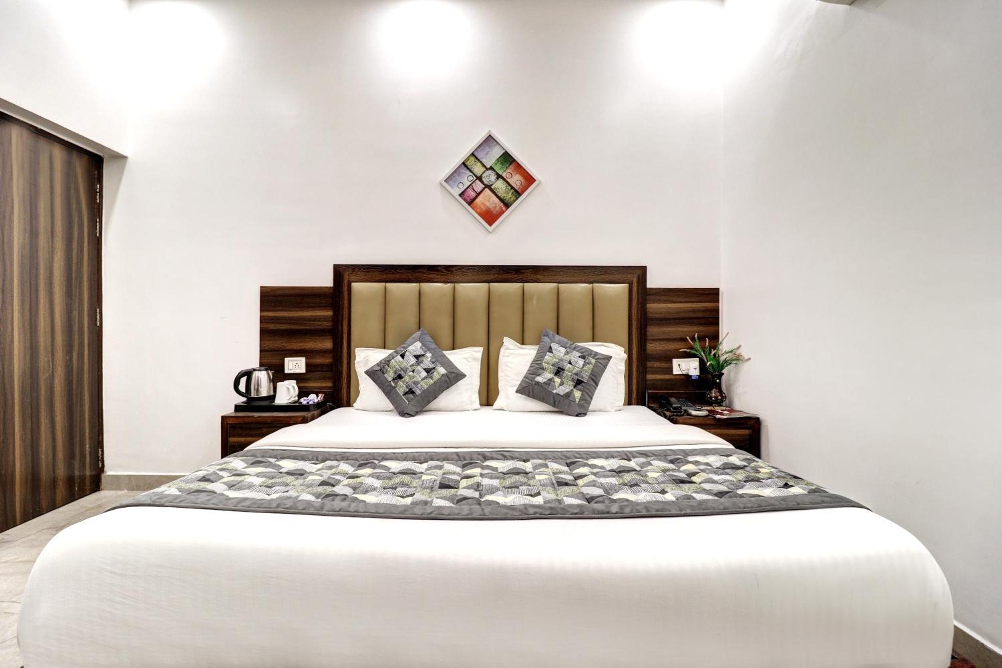 Hotel Emporio Dx - New Delhi Railway Station - Paharganj Exterior photo