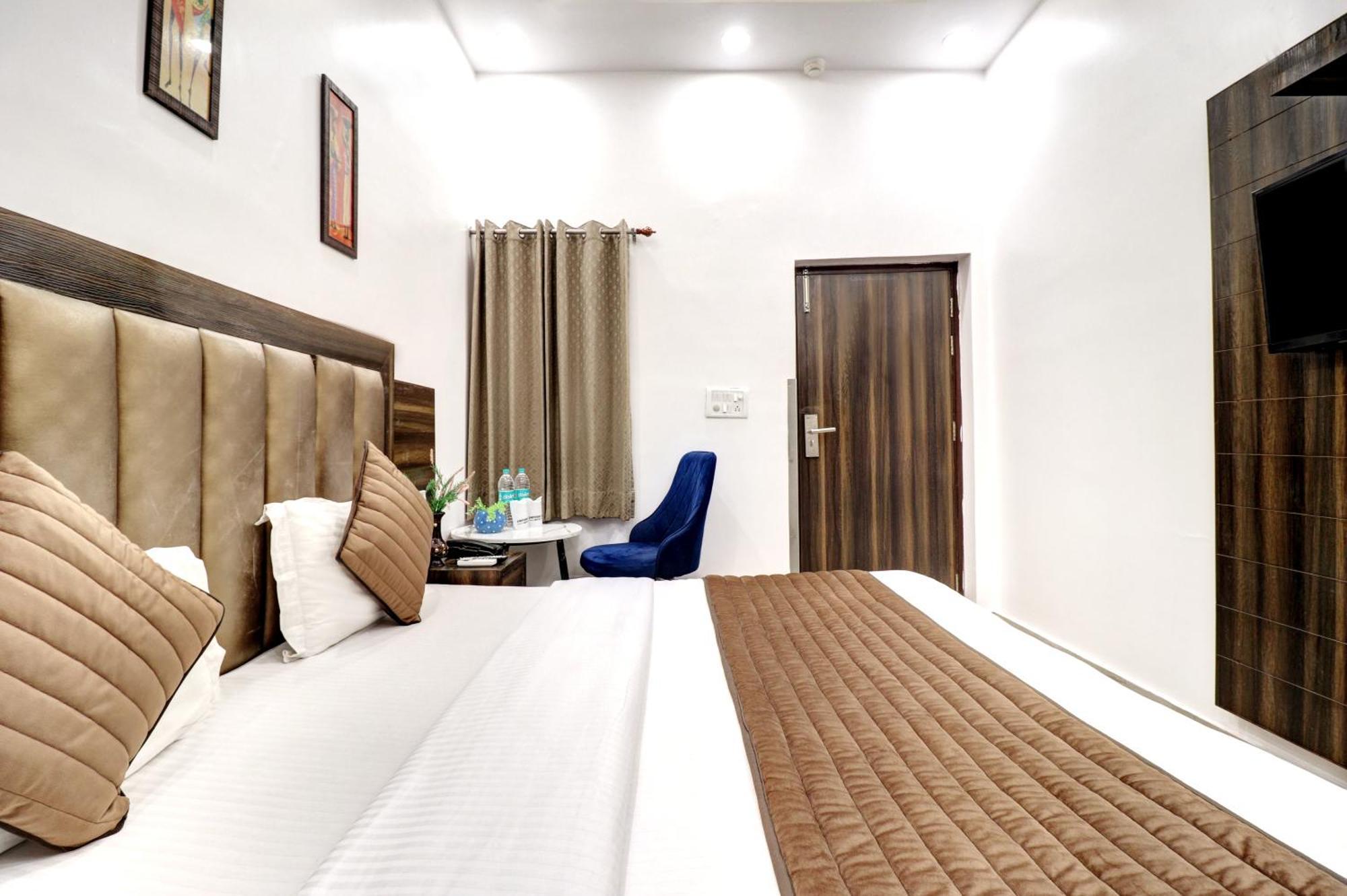 Hotel Emporio Dx - New Delhi Railway Station - Paharganj Exterior photo